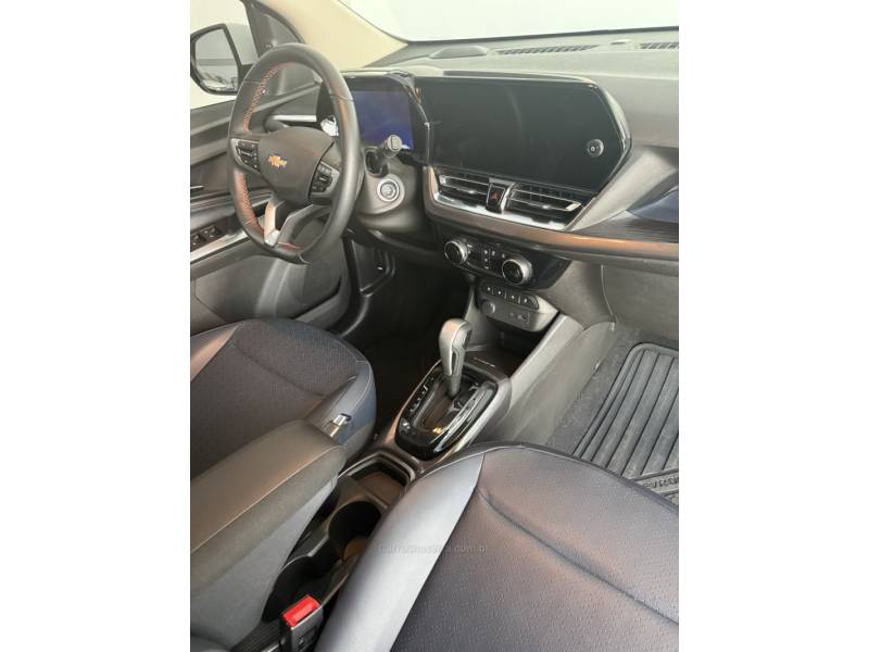 CHEVROLET - SPIN - 2024/2025 - Branca - R$ 138.000,00