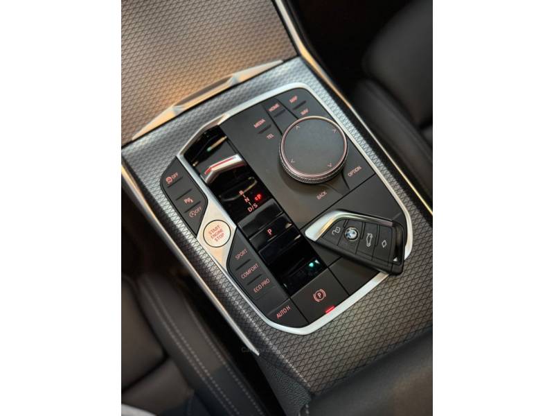 BMW - 320I - 2024/2024 - Cinza - R$ 315.000,00