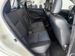 TOYOTA - ETIOS - 2015/2015 - Branca - R$ 47.000,00