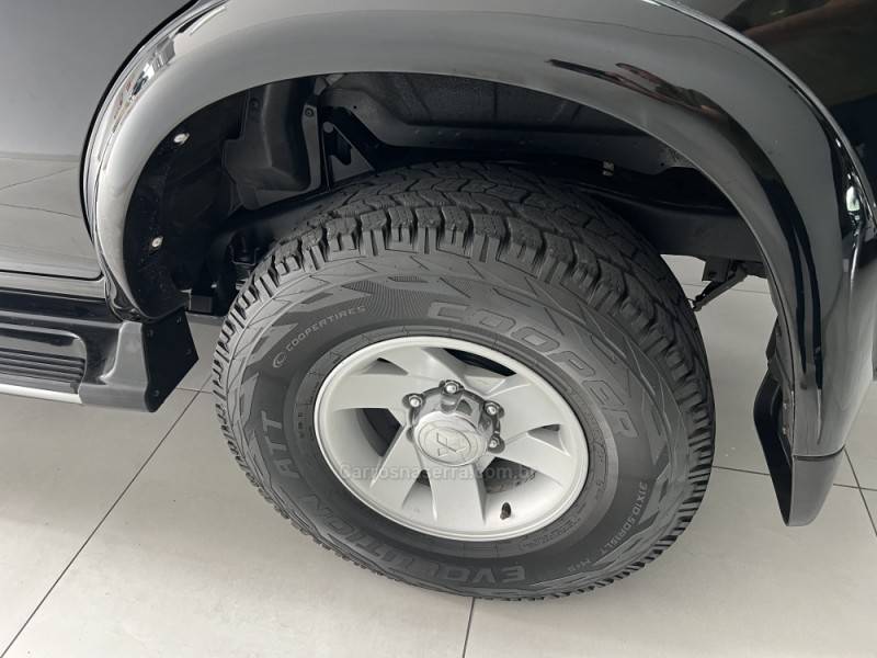 MITSUBISHI - PAJERO SPORT - 2000/2000 - Preta - Sob Consulta