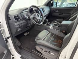 VOLKSWAGEN - AMAROK - 2024/2025 - Branca - R$ 310.000,00