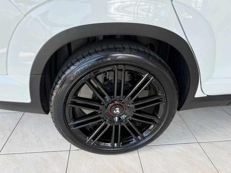 FIAT - FASTBACK - 2025/2026 - Branca - R$ 163.000,00