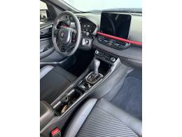 FIAT - FASTBACK - 2025/2026 - Branca - R$ 163.000,00