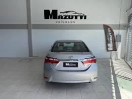 TOYOTA - COROLLA - 2014/2015 - Prata - Sob Consulta