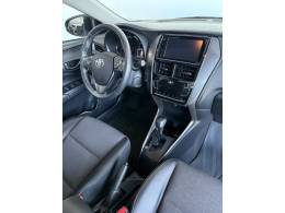 TOYOTA - YARIS - 2024/2024 - Branca - R$ 105.000,00
