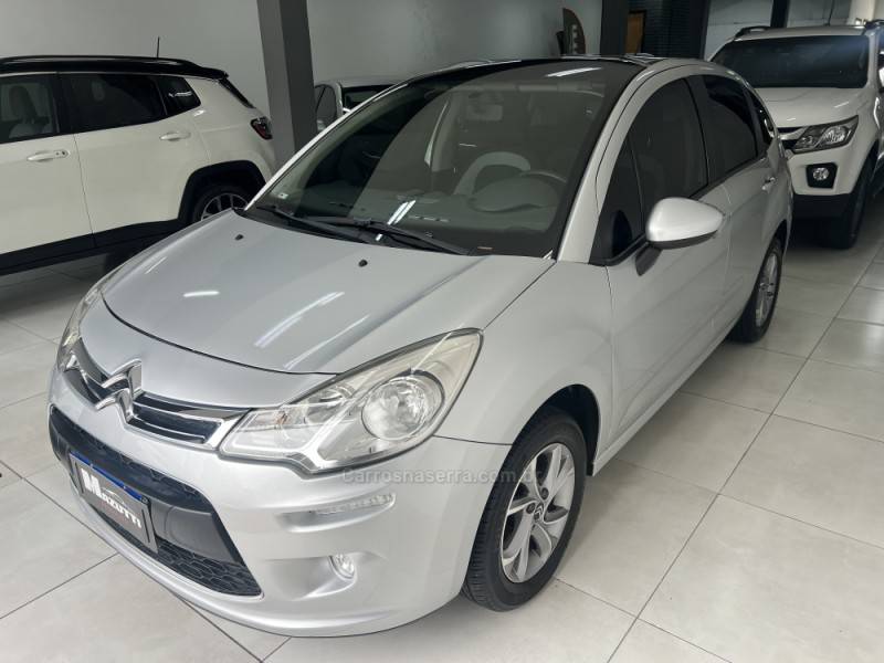 CITROËN - C3 - 2013/2014 - Prata - R$ 38.500,00