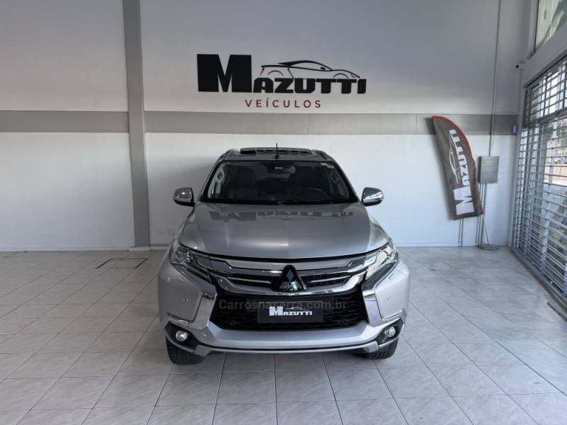 MITSUBISHI - PAJERO SPORT - 2019/2020 - Prata - R$ 220.000,00