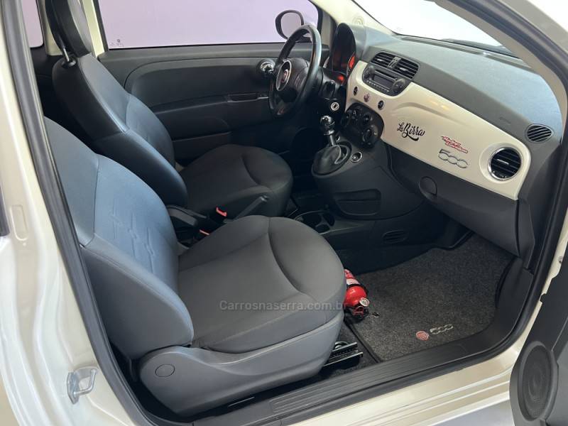 FIAT - 500 - 2012/2013 - Branca - R$ 50.000,00