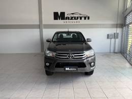 TOYOTA - HILUX - 2018/2018 - Cinza - R$ 178.000,00