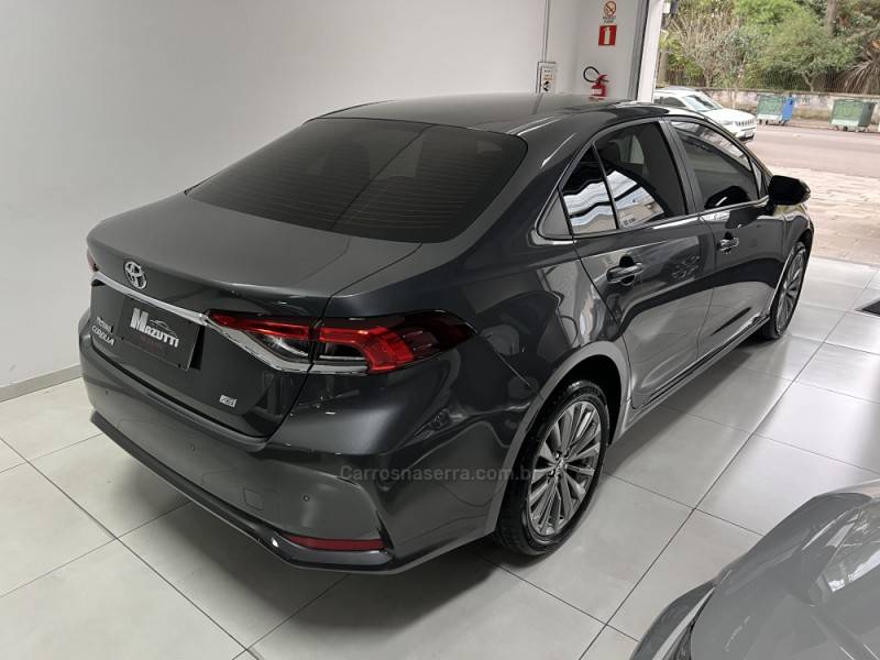 TOYOTA - COROLLA - 2024/2024 - Cinza - R$ 150.000,00