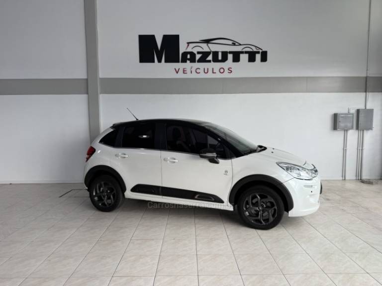 CITROËN - C3 - 2019/2020 - Branca - R$ 68.000,00