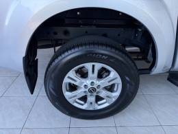 NISSAN - FRONTIER - 2024/2025 - Prata - R$ 232.000,00