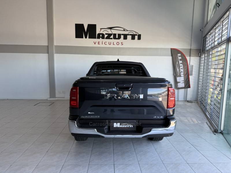 RAM - RAMPAGE - 2023/2024 - Cinza - R$ 210.000,00