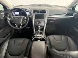 FORD - FUSION - 2013/2014 - Branca - R$ 75.000,00