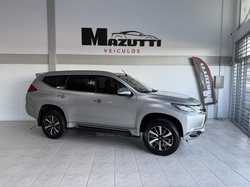 MITSUBISHI - PAJERO SPORT - 2019/2020 - Prata - R$ 220.000,00