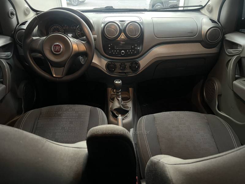 FIAT - PALIO - 2012/2012 - Vermelha - R$ 37.000,00